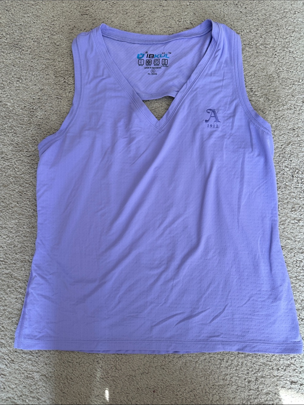 IBKUL Ansley Golf Club Lavender Sleeveless V-Neck Performance Tank- Size Medium